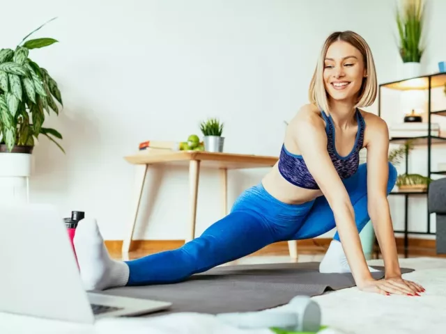 stretching during video workout