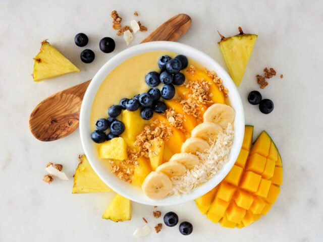 Smoothie Bowl Recipes for No-Bloat